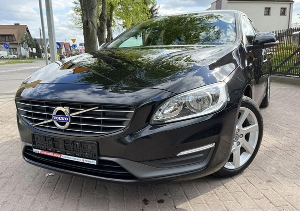 Volvo V60 cena 35700 przebieg: 214685, rok produkcji 2014 z Choroszcz małe 436